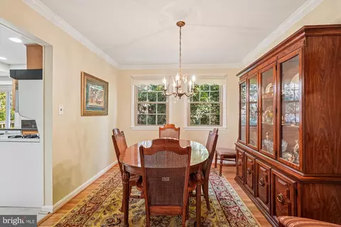 15417 Aylesbury St, Silver Spring, MD 20905 photo 10