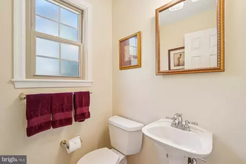 15417 Aylesbury St, Silver Spring, MD 20905 photo 22
