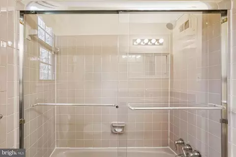15417 Aylesbury St, Silver Spring, MD 20905 photo 39
