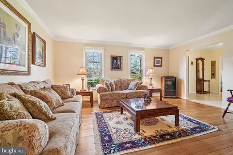 15417 Aylesbury St, Silver Spring, MD 20905 photo 7