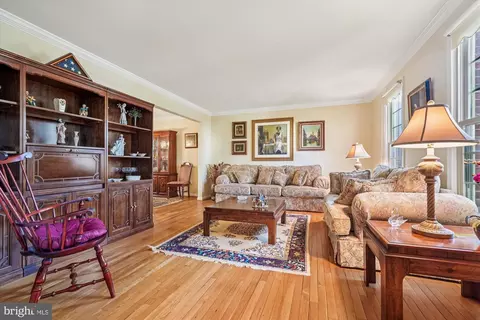 15417 Aylesbury St, Silver Spring, MD 20905 photo 6