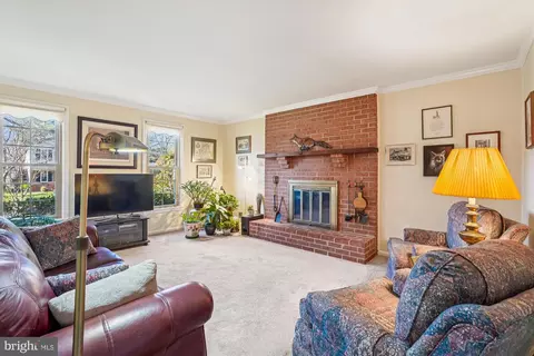 15417 Aylesbury St, Silver Spring, MD 20905 photo 18