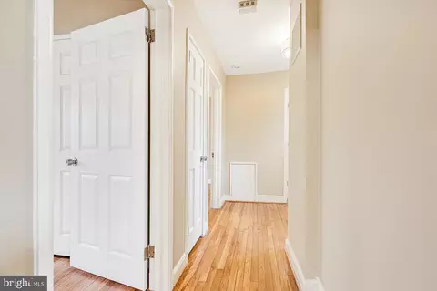 Entry Way - 8629 Geren Rd #29-3, Silver Spring, MD 20901 photo 5 of 5
