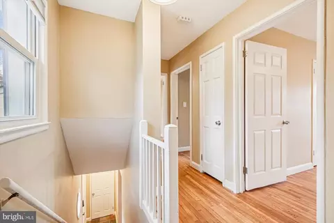 Entry Way - 8629 Geren Rd #29-3, Silver Spring, MD 20901 photo 4 of 5