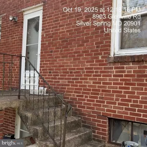 8901 Glenville Rd, Silver Spring, MD 20901 photo 2