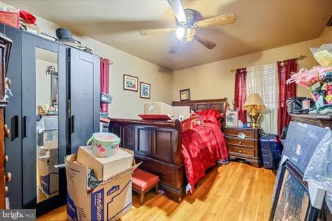 Bedroom - 9405 Sierra St, Silver Spring, MD 20903 photo 1 of 2