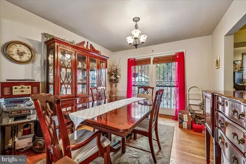 Dining - 9405 Sierra St, Silver Spring, MD 20903 photo 1 of 1