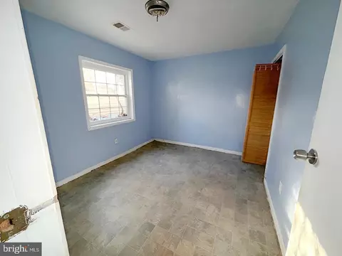 Bedroom - 3801 Dunsinane Dr #24, Silver Spring, MD 20906 photo 1 of 4
