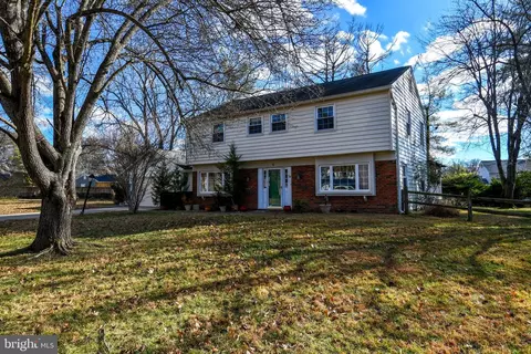 6 Beechvue Ct, Silver Spring, MD 20906 photo 3