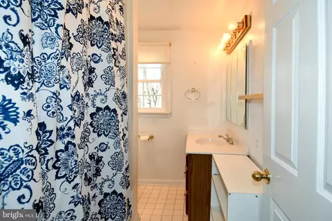 6 Beechvue Ct, Silver Spring, MD 20906 photo 36