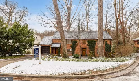 5214 Westwood Dr, Bethesda, MD 20816