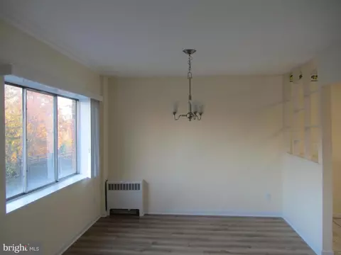 Living - 614 Sligo Ave #303, Silver Spring, MD 20910 photo 2 of 9