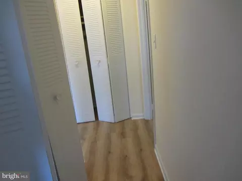 Entry Way - 614 Sligo Ave #303, Silver Spring, MD 20910 photo 5 of 8