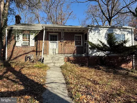 6605 Gude Ave, Takoma Park, MD 20912