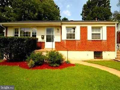 3923 Lantern Dr, Silver Spring, MD 20902 photo 1