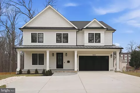 3835 Lawrence Ave, Kensington, MD 20895