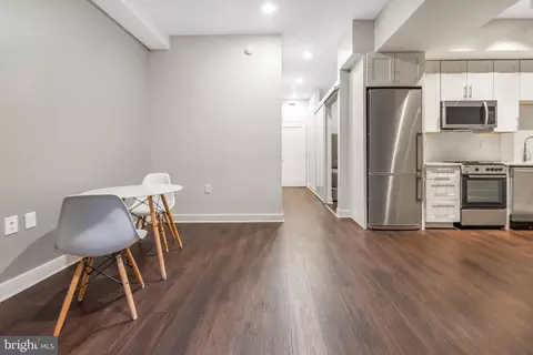 1320 Fenwick Ln #7, Silver Spring, MD 20910 photo 5