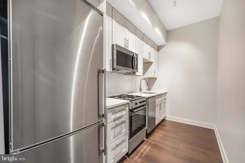 1320 Fenwick Ln #7, Silver Spring, MD 20910 photo 7