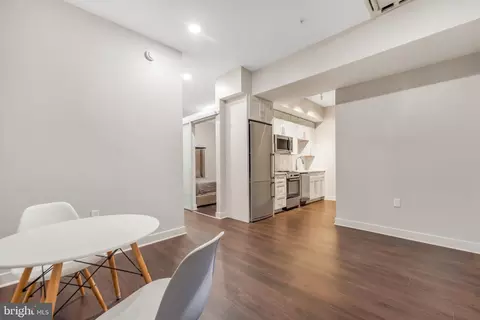 1320 Fenwick Ln #7, Silver Spring, MD 20910 photo 6