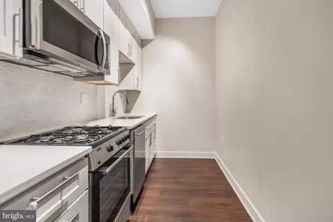 1320 Fenwick Ln #7, Silver Spring, MD 20910 photo 8