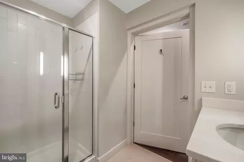 1320 Fenwick Ln #7, Silver Spring, MD 20910 photo 19