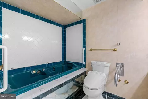 Bath - 13712 Beret Pl, Silver Spring, MD 20906 photo 2 of 4