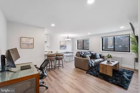 8601 Manchester Rd #220, Silver Spring, MD 20901