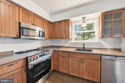 17524 Longview Ln, Olney, MD 20832 photo 11