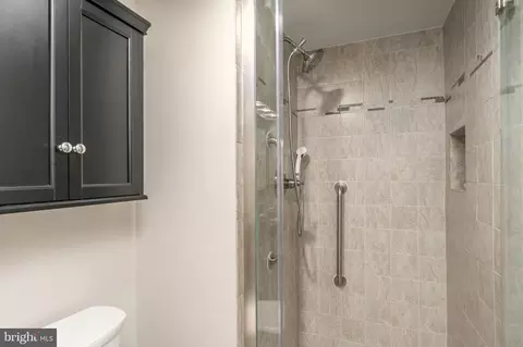 15101 Interlachen Dr #1-612, Silver Spring, MD 20906 photo 23