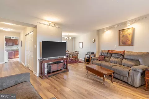 15101 Interlachen Dr #1-612, Silver Spring, MD 20906 photo 19