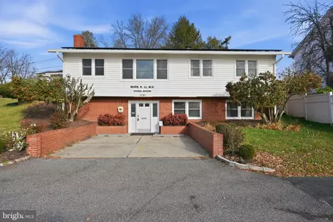 1721 University Blvd W, Silver Spring, MD 20902 photo 1