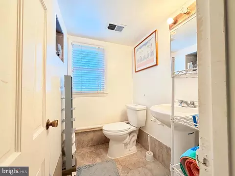 2003 Prichard Rd, Silver Spring, MD 20902 photo 37