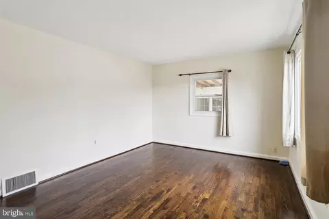 12317 Middle Rd, Silver Spring, MD 20906 photo 10