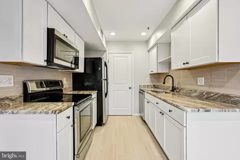 Kitchen - 14901 Cleese Ct #5CE, Silver Spring, MD 20906 photo 1 of 3