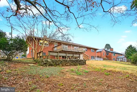 Exterior - 413 Southwest Dr, Silver Spring, MD 20901 photo 11 of 12