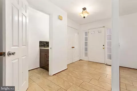 639 Concerto Ln, Silver Spring, MD 20901 photo 4