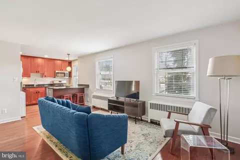 Living - 2316 Colston Dr #101, Silver Spring, MD 20910 photo 2 of 3