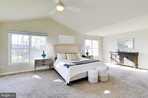 Bedroom - 9200 Linden Grove Ct, Silver Spring, MD 20910 photo 2 of 8