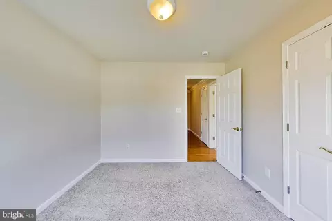 Bedroom - 9200 Linden Grove Ct, Silver Spring, MD 20910 photo 6 of 8
