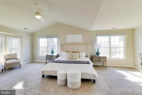 Bedroom - 9200 Linden Grove Ct, Silver Spring, MD 20910 photo 1 of 8
