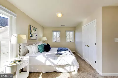 Bedroom - 9200 Linden Grove Ct, Silver Spring, MD 20910 photo 4 of 8