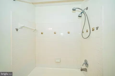 2600 Camelback Ln #6, Silver Spring, MD 20906 photo 25