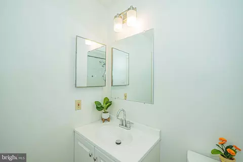 2600 Camelback Ln #6, Silver Spring, MD 20906 photo 24