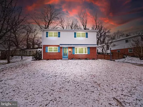 413 Silver Rock Rd, Rockville, MD 20851