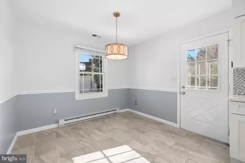 738 Dennis Ave, Silver Spring, MD 20901 photo 9