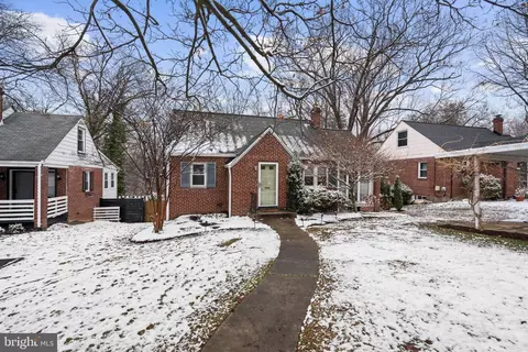 410 Lincoln Ave, Takoma Park, MD 20912