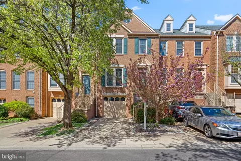 10164 Treble Ct, Rockville, MD 20850