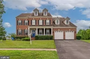 5806 Toboggan Cir, Derwood, MD 20855