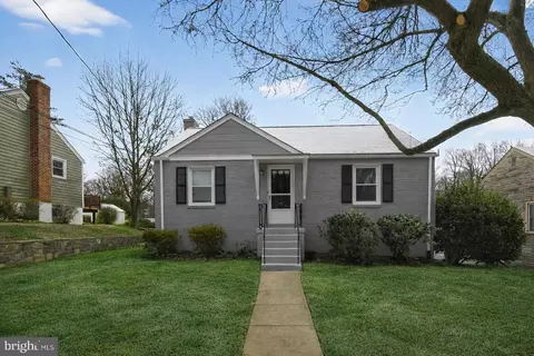 11721 King Tree St, Silver Spring, MD 20902