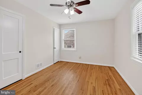 Bedroom - 11721 King Tree St, Silver Spring, MD 20902 photo 4 of 5